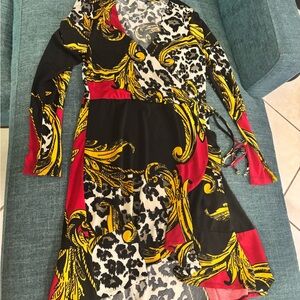 VENUS Black, White & Yellow Mixed Print Dress